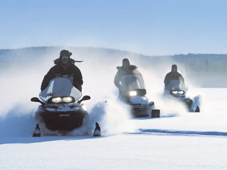 Motorschlittensafari in Lappland Wolters Rundreisen