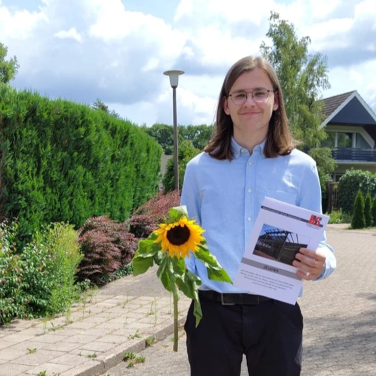 Julian Auszubildender zum Fachinformatiker Wolters Rundreisen