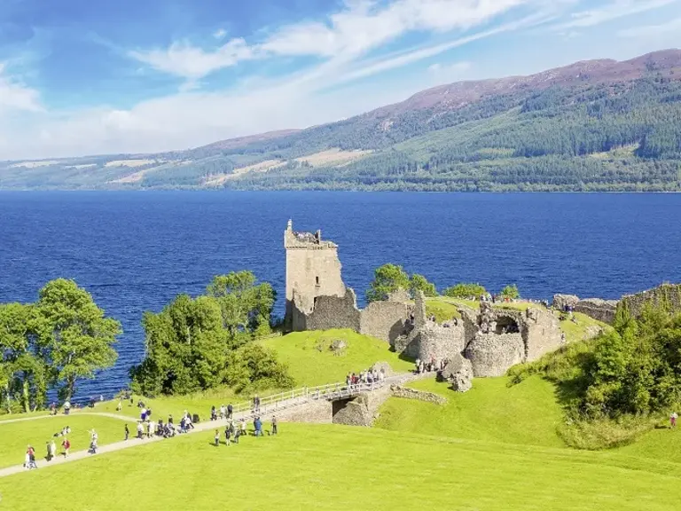 Urquhart Castle Loch Ness Schottland Wolters Rundreisen