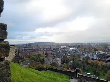 Ausblick vom Edinburgh Castle Azubifahrt 2023 Wolters Rundreisen